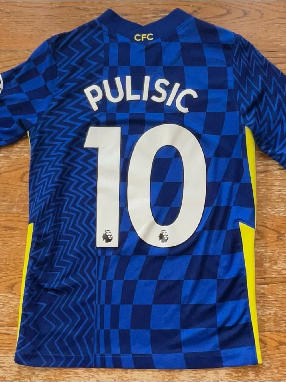 Nike authentic chelsea